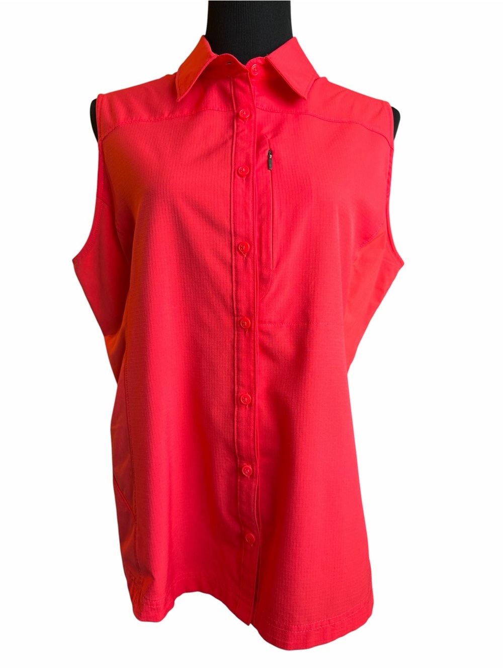 Columbia Sleeveless Button-Down Shirt in Bright Coral Pink